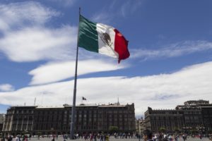 Many Americans are moving to Mexico
