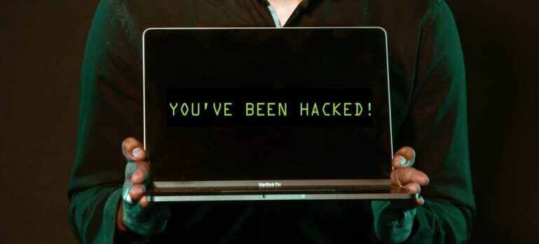Screen with "Youve been hacked"